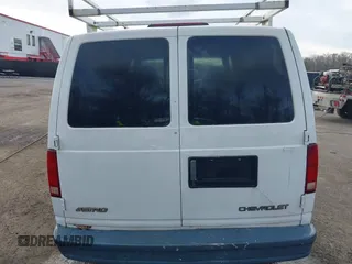 2004 Chevrolet Astro Cargo Van with VIN 1GCDM19X14B113882, listed as a IAAI auction lot 41211183 with 151,716 mi miles. Bid and sale history available at carsss.com. Image 16.
