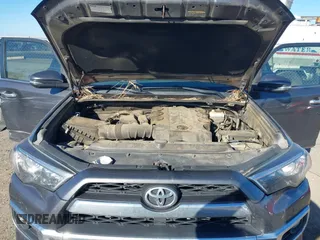 2018 Toyota 4Runner SR5 with VIN JTEBU5JR7J5543336, listed as a IAAI auction lot 41028397 with 157,997 mi miles and . Bid and sale history available at carsss.com. Image 10.