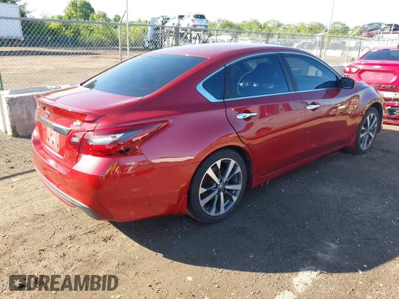 2017 Nissan Altima SR с VIN 1N4AL3APXHC143479, выставлен на аукционе IAAI как лот 42329830 с пробегом 159 960 миль миль и . История ставок и продаж доступна на DreamBid. Изображение 4.