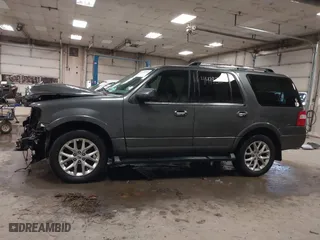 2017 Ford Expedition Limited with VIN 1FMJU2ATXHEA22174, listed as a IAAI auction lot 41499350 with 116,135 mi miles. Bid and sale history available at carsss.com. Image 15.