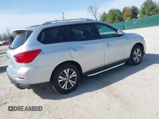 2019 Nissan Pathfinder SL with VIN 5N1DR2MN0KC583160, listed as a IAAI auction lot 41811725 with 81,682 mi miles and . Bid and sale history available at DreamBid. Image 4.