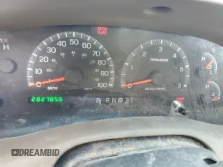 2000 Ford F-150 XL with VIN 1FTRX07W1YKA05317, listed as a Copart auction lot 56207955 with 282,785 mi miles and Salvage title. Bid and sale history available at DreamBid. Image 9.