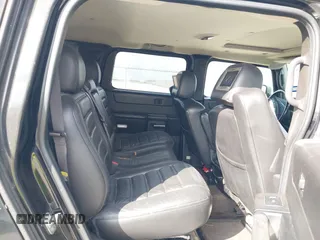 2006 Hummer H2 with VIN 5GRGN23U66H120601, listed as a IAAI auction lot 41524634 with 155,003 mi miles. Bid and sale history available at carsss.com. Image 8.