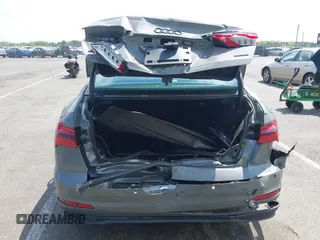 2024 Audi A6 Premium z VIN WAUD3BF2XRN036479, wystawiony jako IAAI lot #42168192 z przebiegiem 3 380 mil mil oraz . Historia ofert i sprzedaży dostępna na DreamBid. Obrazek 16.