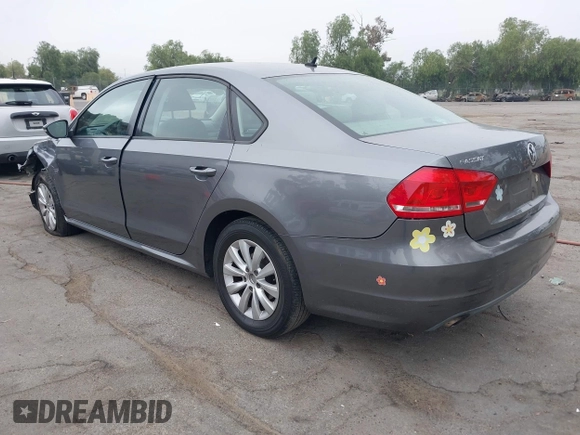 2012 Volkswagen Passat S with VIN 1VWAH7A31CC087907, listed as a IAAI auction lot 42083574 with 185,591 mi miles and . Bid and sale history available at DreamBid. Image 3.