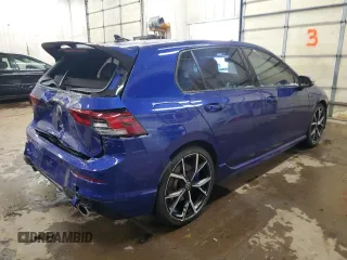 2024 Volkswagen Golf z VIN WVWEB7CD3RW126886, wystawiony jako Copart lot #82587824 z przebiegiem 32 090 mil mil oraz Szkoda całkowita • Salvage title. Historia ofert i sprzedaży dostępna na DreamBid. Obrazek 3.