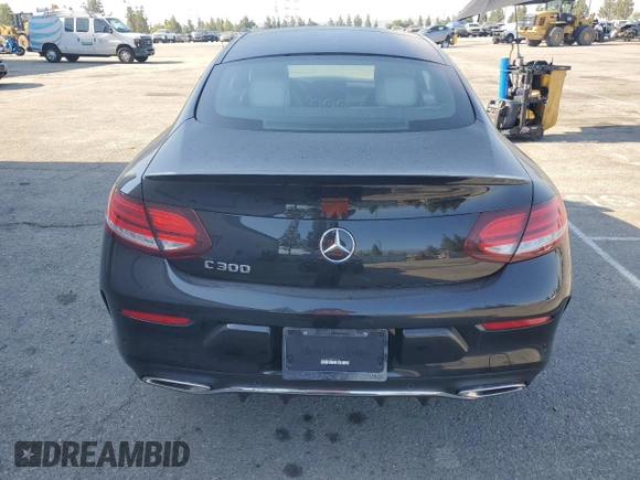 2020 Mercedes-Benz C 300 с VIN WDDWJ8DBXLF976523, выставлен на аукционе Copart как лот 54270915 с пробегом 3 059 миль миль и Списание • Salvage title. История ставок и продаж доступна на DreamBid. Изображение 6.