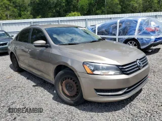 2015 Volkswagen Passat Limited Edition with VIN 1VWAT7A35FC093020, listed as a Copart auction lot 62692295 with 138,823 mi miles and Clean title. Bid and sale history available at DreamBid. Image 4.