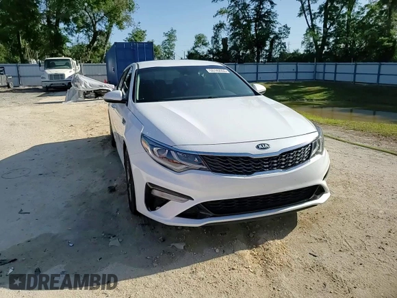 2020 Kia Optima LX z VIN 5XXGT4L32LG425080, wystawiony jako Copart lot #55142055 z przebiegiem 79 485 mil mil oraz Nie do naprawy • Non repairable. Historia ofert i sprzedaży dostępna na DreamBid. Obrazek 13.