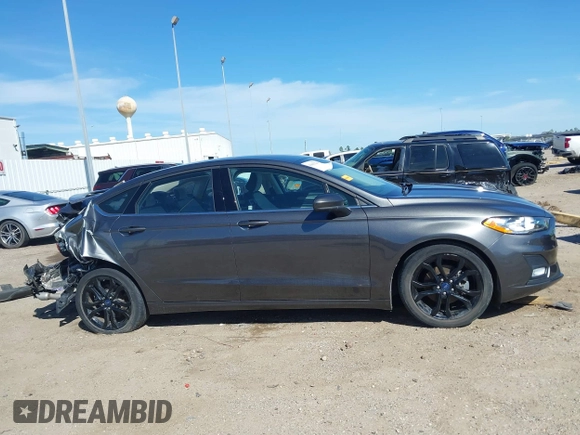 2020 Ford Fusion SE with VIN 3FA6P0HD0LR147782, listed as a IAAI auction lot 41801234 with 46,471 mi miles. Bid and sale history available at carsss.com. Image 14.