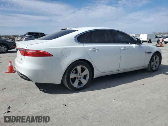 2018 Jaguar XF 25t with VIN SAJBS4FX4JCY69958, listed as a Copart auction lot 46852785 with 88,864 mi miles and Salvage Title. Bid and sale history available at carsss.com. Image 3.