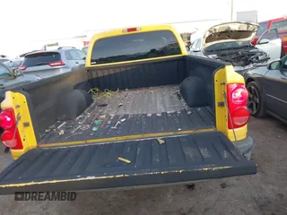 2006 Dodge Dakota ST with VIN 1D7HE22K26S702614, listed as a IAAI auction lot 40957687 with 241,007 mi miles and . Bid and sale history available at DreamBid. Image 16.