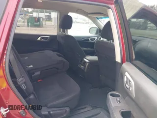2013 Nissan Pathfinder SL with VIN 5N1AR2MM4DC655555, listed as a IAAI auction lot 42493665 with 161,159 mi miles and . Bid and sale history available at DreamBid. Image 8.