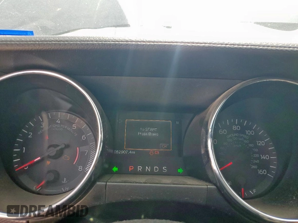 2017 Ford Mustang GT z VIN 1FA6P8CF2H5323202, wystawiony jako Copart lot #60057815 z przebiegiem 52 907 mil mil oraz Szkoda całkowita • Salvage title. Historia ofert i sprzedaży dostępna na DreamBid. Obrazek 9.
