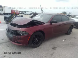 2017 Dodge Charger SE with VIN 2C3CDXBG4HH643015, listed as a IAAI auction lot 41722527 with 91,182 mi miles and . Bid and sale history available at carsss.com. Image 2.