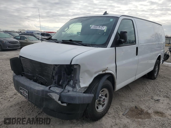 2019 GMC Savana Cargo z VIN 1GTW7AFGXK1348515, wystawiony jako Copart lot #43860155 z przebiegiem 202 157 mil mil oraz Szkody całkowita. Historia ofert i sprzedaży dostępna na DreamBid. Obrazek 1.