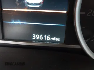 2019 Nissan Sentra S z VIN 3N1AB7AP2KY227513, wystawiony jako IAAI lot #41524539 z przebiegiem 39 616 mil mil oraz . Historia ofert i sprzedaży dostępna na DreamBid. Obrazek 16.
