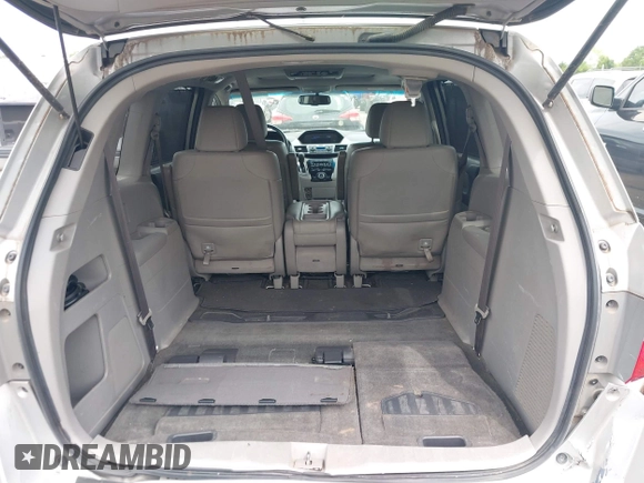 2012 Honda Odyssey EX-L with VIN 5FNRL5H66CB081323, listed as a IAAI auction lot 42465110 with 266,934 mi miles and . Bid and sale history available at DreamBid. Image 17.