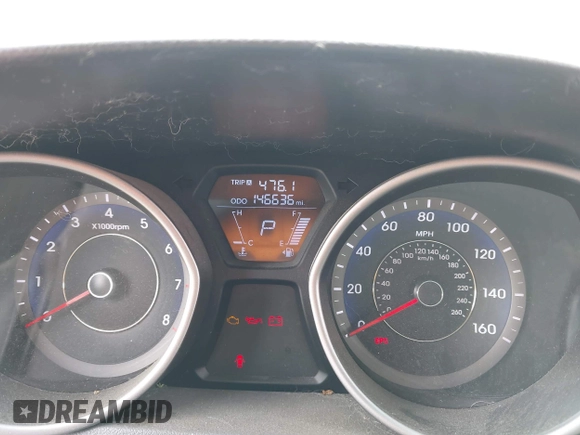2013 Hyundai Elantra GLS z VIN KMHDH4AEXDU748440, wystawiony jako IAAI lot #42032398 z przebiegiem 146 636 mil mil oraz . Historia ofert i sprzedaży dostępna na DreamBid. Obrazek 7.