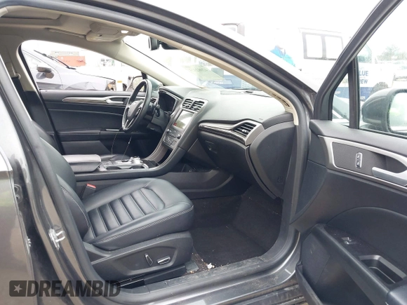 2019 Ford Fusion SEL with VIN 3FA6P0CDXKR129411, listed as a IAAI auction lot 42082323 with 126,048 mi miles and . Bid and sale history available at DreamBid. Image 5.