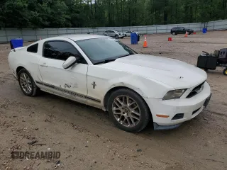 2012 Ford Mustang Premium with VIN 1ZVBP8AM9C5226403, listed as a Copart auction lot 58818235 with 234,883 mi miles and Clean title. Bid and sale history available at DreamBid. Image 4.