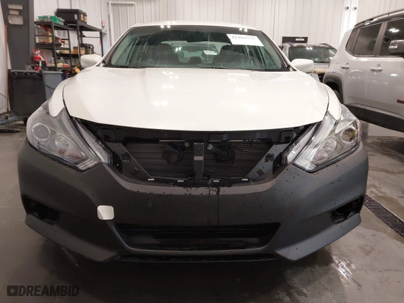 2017 Nissan Altima 2.5 SR with VIN 1N4AL3AP5HC265540, listed as a IAAI auction lot 41284731 with 125,504 mi miles. Bid and sale history available at carsss.com. Image 12.