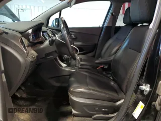 2022 Chevrolet Trax LT with VIN KL7CJPSMXNB533839, listed as a Copart auction lot 63217215 with 59,461 mi miles and Clean title. Bid and sale history available at DreamBid. Image 7.
