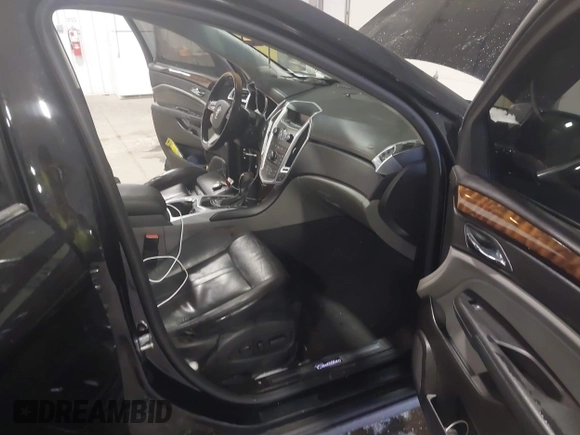 2011 Cadillac SRX Performance Collection with VIN 3GYFNEEY0BS663386, listed as a IAAI auction lot 41522589 with 178,813 mi miles. Bid and sale history available at carsss.com. Image 5.