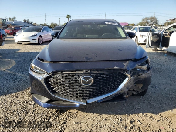 2020 Mazda 3 z VIN 3MZBPABL3LM132329, wystawiony jako Copart lot #47140585 z przebiegiem 65 014 mil mil oraz Szkoda całkowita • Salvage title. Historia ofert i sprzedaży dostępna na DreamBid. Obrazek 5.