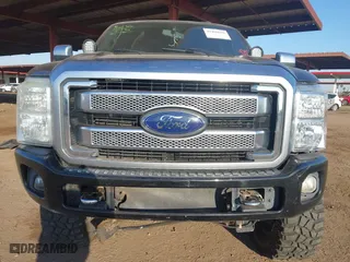 2015 Ford Super Duty F-250 SRW Lariat with VIN 1FT7W2BT6FEC13580, listed as a IAAI auction lot 41466639 with 196,761 mi miles. Bid and sale history available at carsss.com. Image 6.