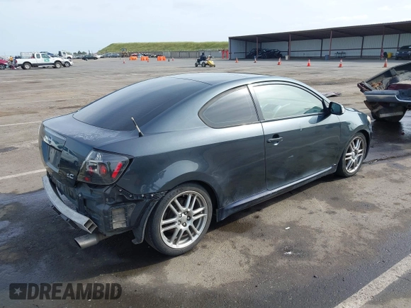 2005 Scion tC z VIN JTKDE167750027919, wystawiony jako IAAI lot #42047588 z przebiegiem 132 831 mil mil oraz . Historia ofert i sprzedaży dostępna na DreamBid. Obrazek 4.