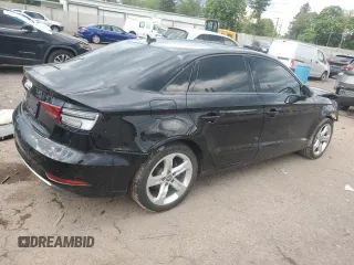 2017 Audi A3 Premium z VIN WAUAUGFF6H1032354, wystawiony jako Copart lot #55481835 z przebiegiem 102 515 mil mil oraz Szkody całkowita. Historia ofert i sprzedaży dostępna na DreamBid. Obrazek 3.