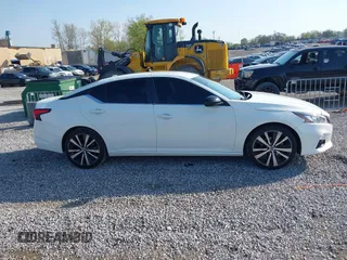 2019 Nissan Altima SR z VIN 1N4BL4CVXKC109359, wystawiony jako IAAI lot #41862059 z przebiegiem 84 792 mil mil oraz . Historia ofert i sprzedaży dostępna na DreamBid. Obrazek 13.