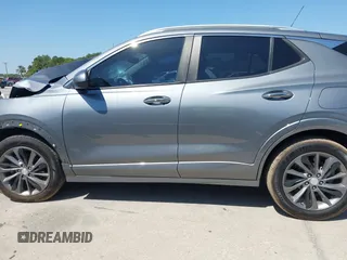 2022 Buick Encore GX Select с VIN KL4MMDSL3NB049347, выставлен на аукционе IAAI как лот 42031386 с пробегом 125 050 миль миль и . История ставок и продаж доступна на DreamBid. Изображение 15.