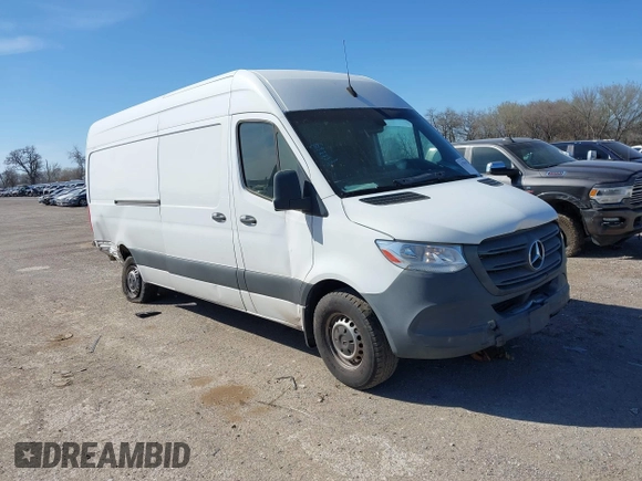 2021 Mercedes-Benz Sprinter Cargo with VIN W1Y40CHY2MT062027, listed as a IAAI auction lot 41795059 with 103,786 mi miles. Bid and sale history available at carsss.com. Image 1.