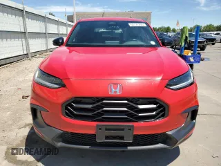 2024 Honda HR-V Sport z VIN 3CZRZ2H50RM711081, wystawiony jako Copart lot #62777205 z przebiegiem 28 643 mil mil oraz Szkoda całkowita • Salvage title. Historia ofert i sprzedaży dostępna na DreamBid. Obrazek 5.