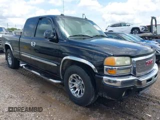 2004 GMC Sierra 1500 SLE z VIN 2GTEC19T941208811, wystawiony jako IAAI lot #42387536 z przebiegiem 179 550 mil mil oraz . Historia ofert i sprzedaży dostępna na DreamBid. Obrazek 1.