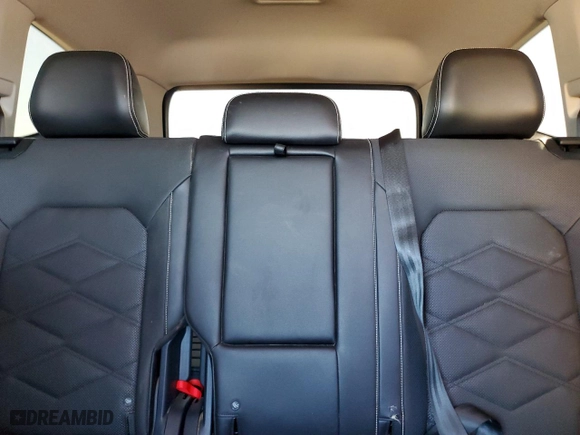 2024 Volkswagen Atlas 2.0T SE w/Technology with VIN 1V2WR2CA5RC548831, listed as a Copart auction lot 52379755 with 26,929 mi miles and Salvage Title. Bid and sale history available at carsss.com. Image 10.