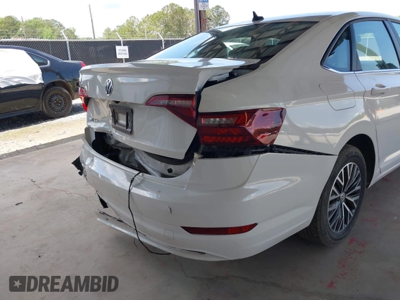 2021 Volkswagen Jetta S with VIN 3VWC57BU0MM013922, listed as a IAAI auction lot 42270877 with 36,741 mi miles and . Bid and sale history available at DreamBid. Image 18.