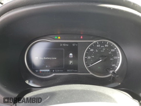 2019 Nissan Kicks SR z VIN 3N1CP5CU7KL547165, wystawiony jako Copart lot #49992975 z przebiegiem 98 357 mil mil oraz Nie do naprawy • Non repairable. Historia ofert i sprzedaży dostępna na DreamBid. Obrazek 9.