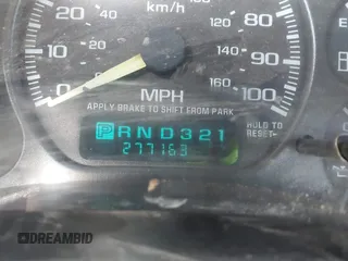 2000 GMC Sierra 1500 SLE with VIN 1GTEC19V0YZ168472, listed as a IAAI auction lot 41837734 with 277,163 mi miles and . Bid and sale history available at DreamBid. Image 16.