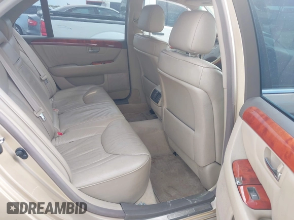 2003 Lexus LS 430 with VIN JTHBN30F530095142, listed as a IAAI auction lot 41892436 with 228,441 mi miles. Bid and sale history available at carsss.com. Image 8.