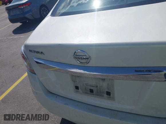 2015 Nissan Altima SL with VIN 1N4AL3APXFC136884, listed as a IAAI auction lot 41787571 with 149,190 mi miles and . Bid and sale history available at DreamBid. Image 12.