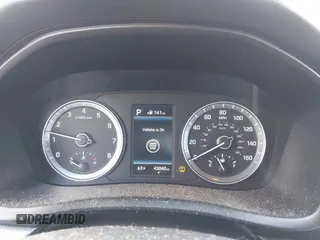 2018 Hyundai Sonata Limited with VIN 5NPE34AF9JH624049, listed as a IAAI auction lot 41977082 with 43,040 mi miles. Bid and sale history available at carsss.com. Image 7.