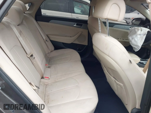 2015 Hyundai Sonata SE z VIN 5NPE24AFXFH150090, wystawiony jako IAAI lot #42341428 z przebiegiem 133 157 mil mil oraz . Historia ofert i sprzedaży dostępna na DreamBid. Obrazek 8.
