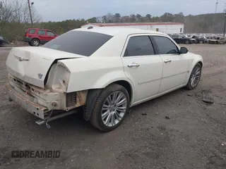 2006 Chrysler 300 C with VIN 2C3LA63H06H189644, listed as a IAAI auction lot 41718103 with 290,418 mi miles. Bid and sale history available at carsss.com. Image 4.