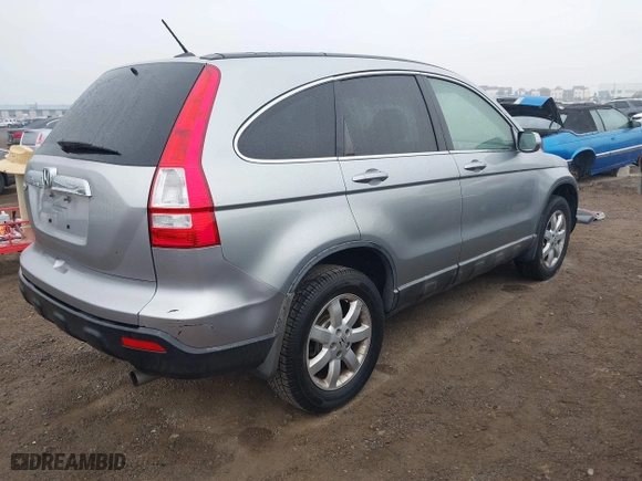 2008 Honda CR-V EX-L with VIN JHLRE38798C024421, listed as a IAAI auction lot 41924569 with 193,420 mi miles. Bid and sale history available at carsss.com. Image 4.