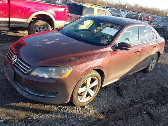 2013 Volkswagen Passat SE w/Sunroof with VIN 1VWBP7A31DC126908, listed as a IAAI auction lot 41216276 with 145,699 mi miles. Bid and sale history available at carsss.com. Image 2.