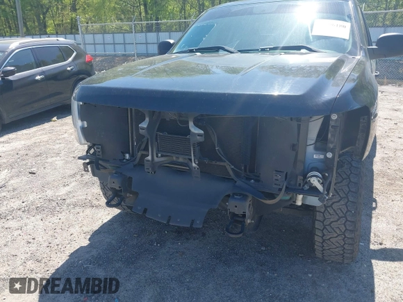 2013 Chevrolet Silverado 1500 LT with VIN 1GCRKSE71DZ411511, listed as a IAAI auction lot 41996180 with 141,934 mi miles and . Bid and sale history available at DreamBid. Image 6.