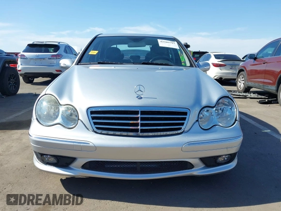 2007 Mercedes-Benz C 230 Sport z VIN WDBRF52HX7F934534, wystawiony jako IAAI lot #42509797 z przebiegiem 75 703 mil mil oraz . Historia ofert i sprzedaży dostępna na DreamBid. Obrazek 12.